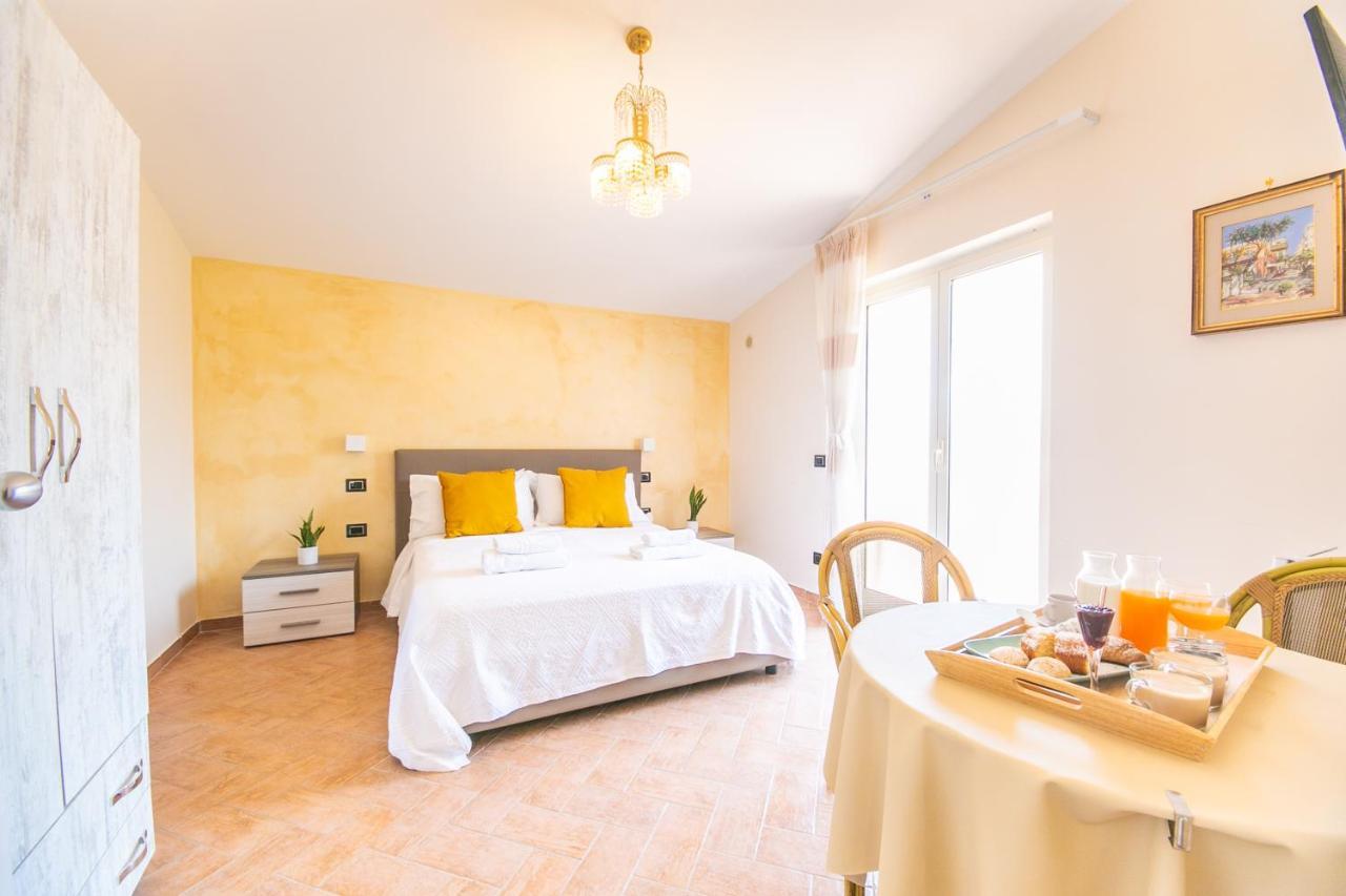 Perla Stabia Bed & Breakfast Castellammare di Stabia Ngoại thất bức ảnh