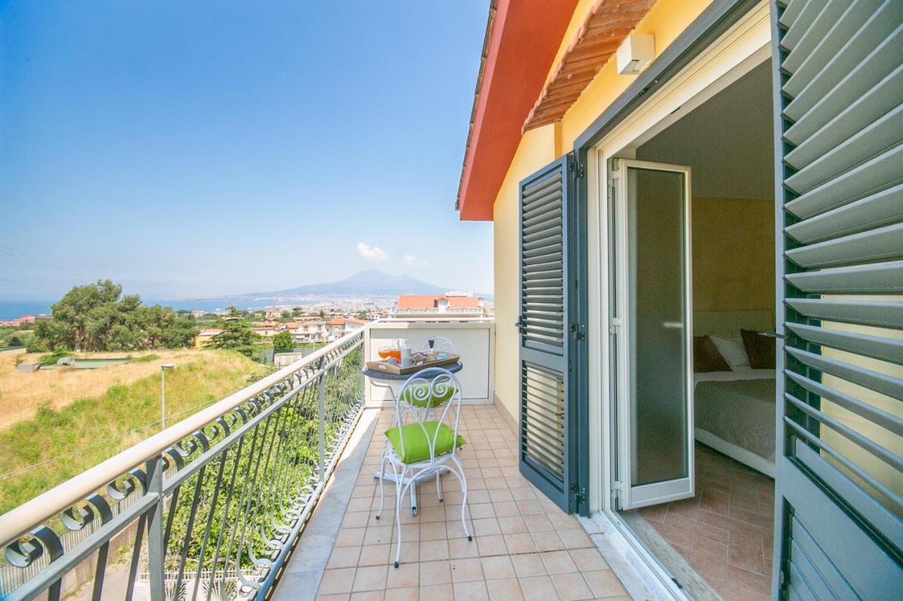Perla Stabia Bed & Breakfast Castellammare di Stabia Ngoại thất bức ảnh