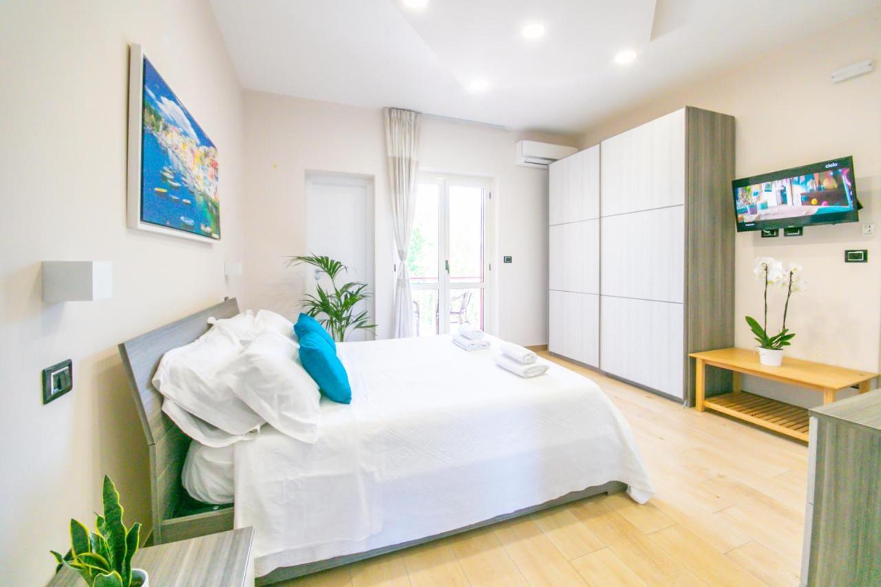 Perla Stabia Bed & Breakfast Castellammare di Stabia Ngoại thất bức ảnh